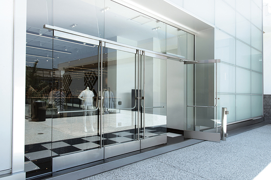 Professional Aluminum Service in Makkah